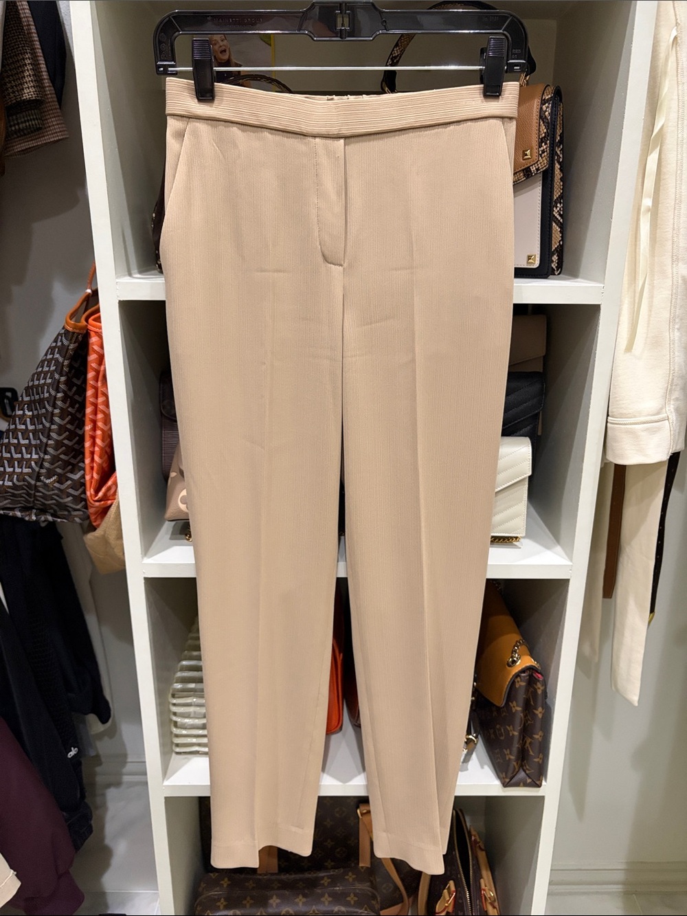 Theory Pull-On Pant in Tan color. Straight-Leg Tailored Trousers. SZ 00.